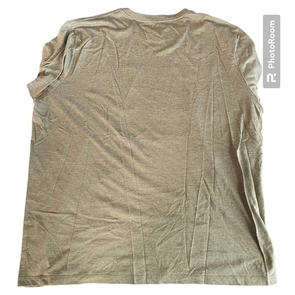 Lucky Brand Men's Lightweight Short Sleeve Graphic T-Shirt Size XXL Olive NEW - Picture 2 of 5